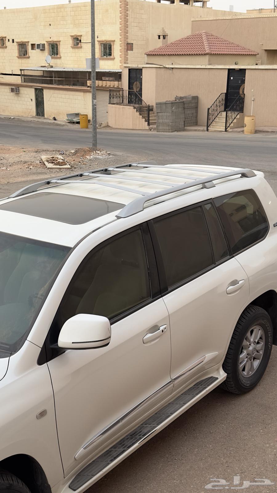 عوارض جيب لاند كروزر اصليه64370655011970110