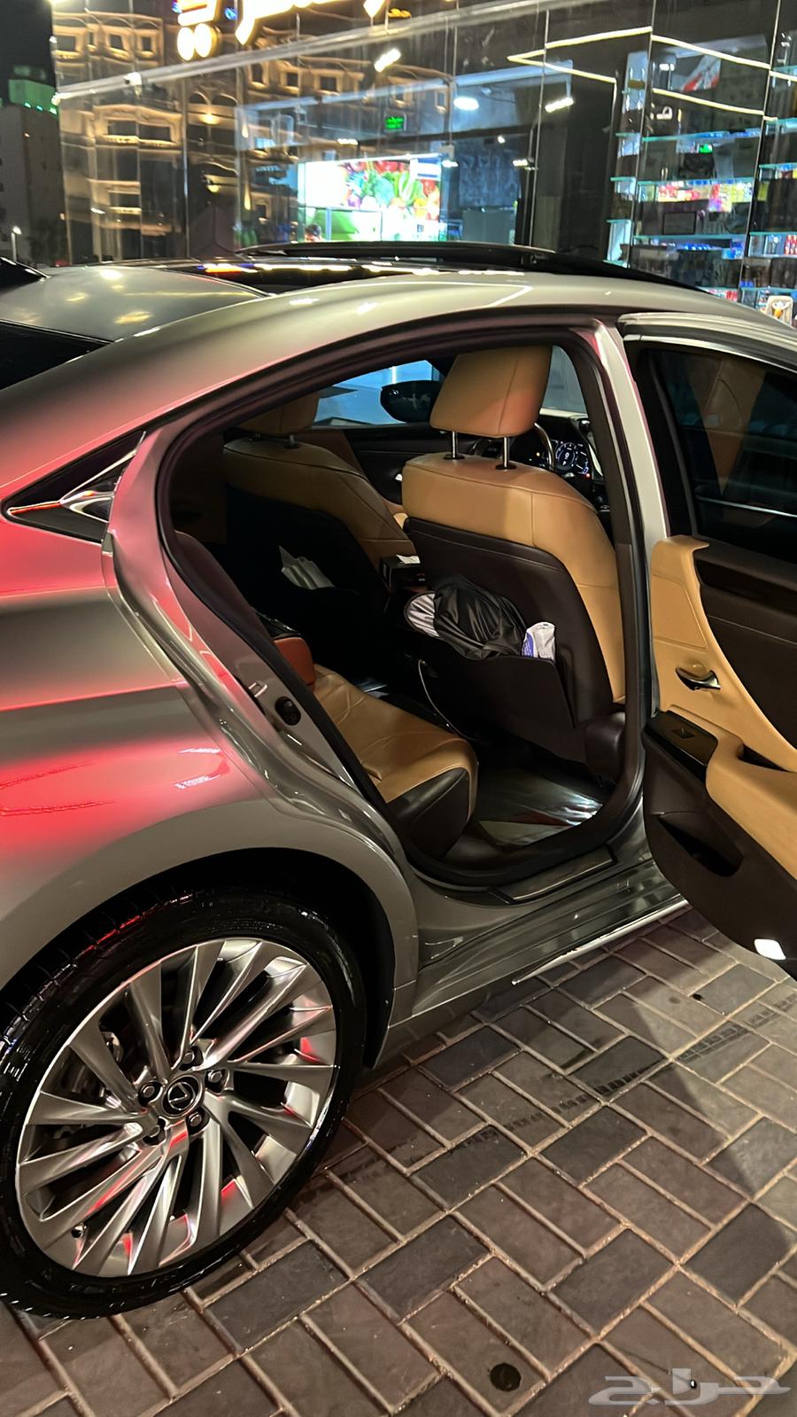 ماشاء الله تبارك الله لكزس بريمي 2019 cc ثاني مالك64366086138242114