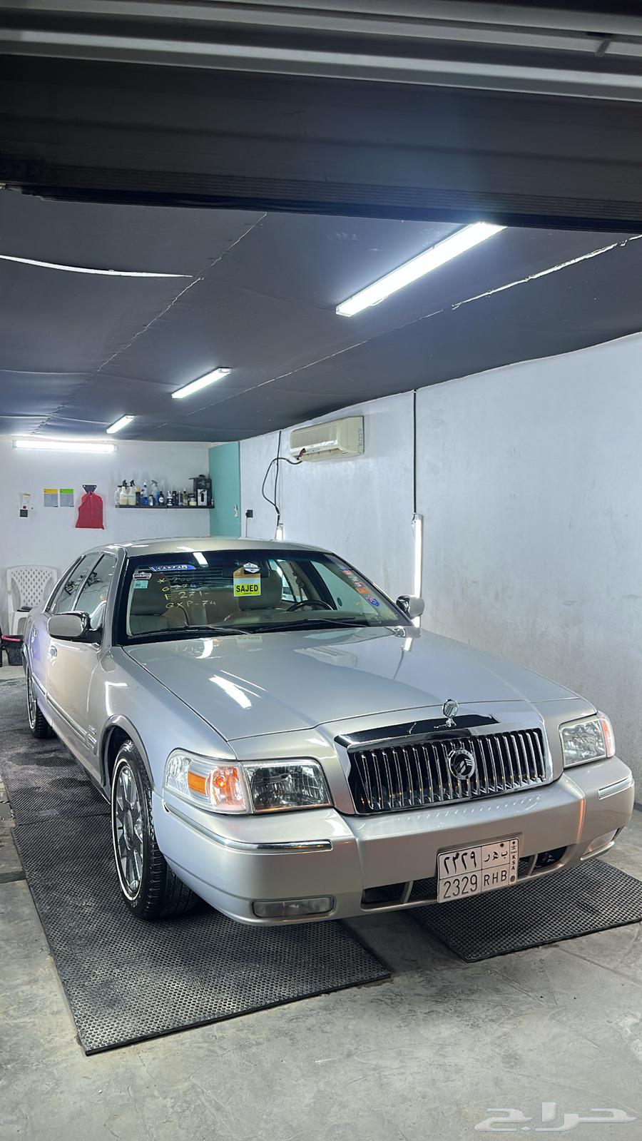 فورد ماركيز 2011 داخليه هلوز نضيفه داخليته الموتر ماشاءالله64371569606274111