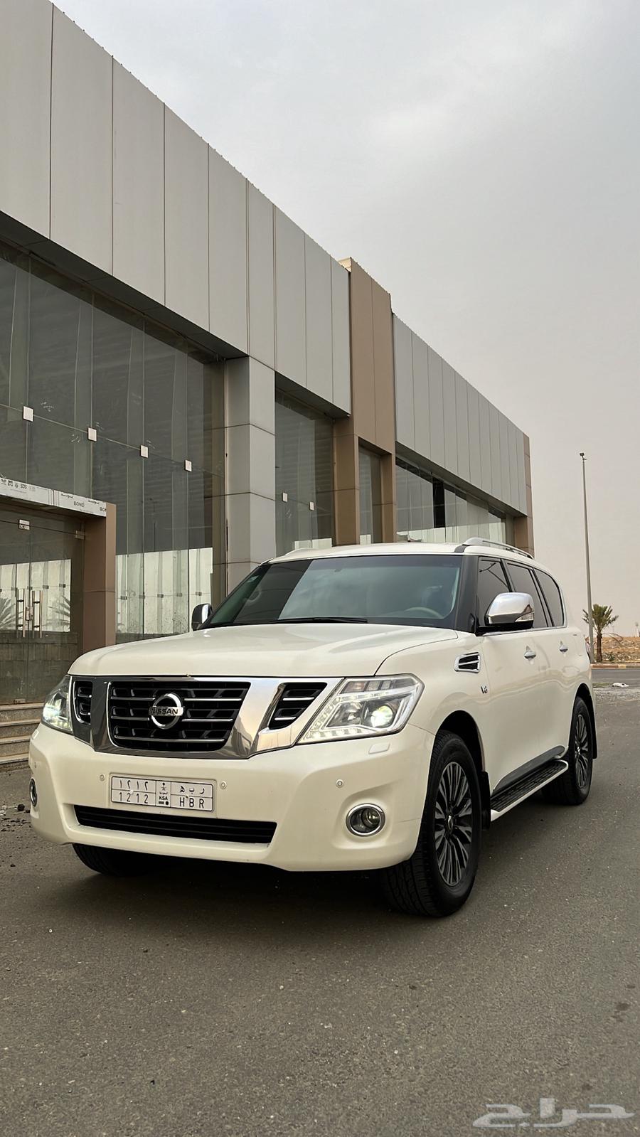 Patrol Titanium 2017 Large Engine64370064036739110