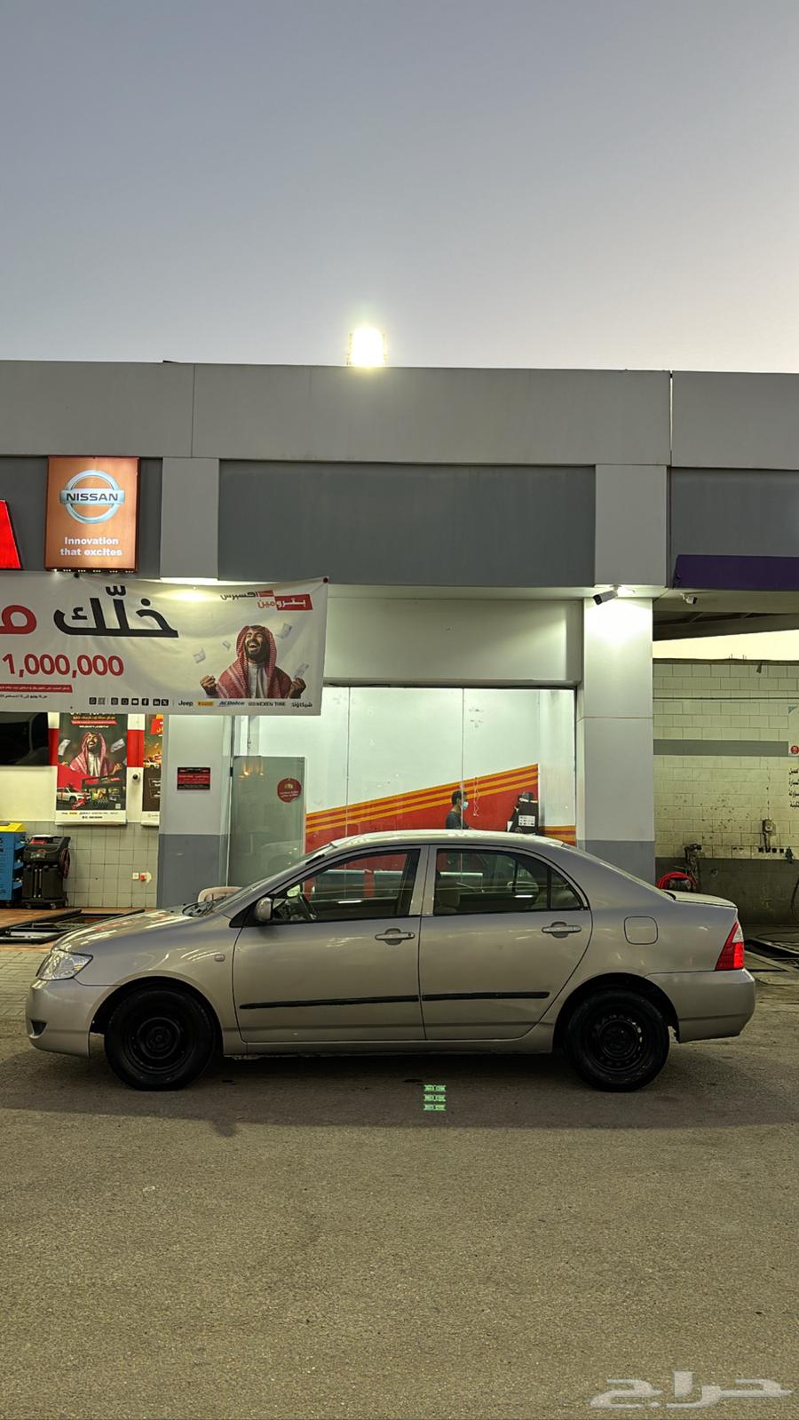 كورولا 2005 قير عادي64368878480131112