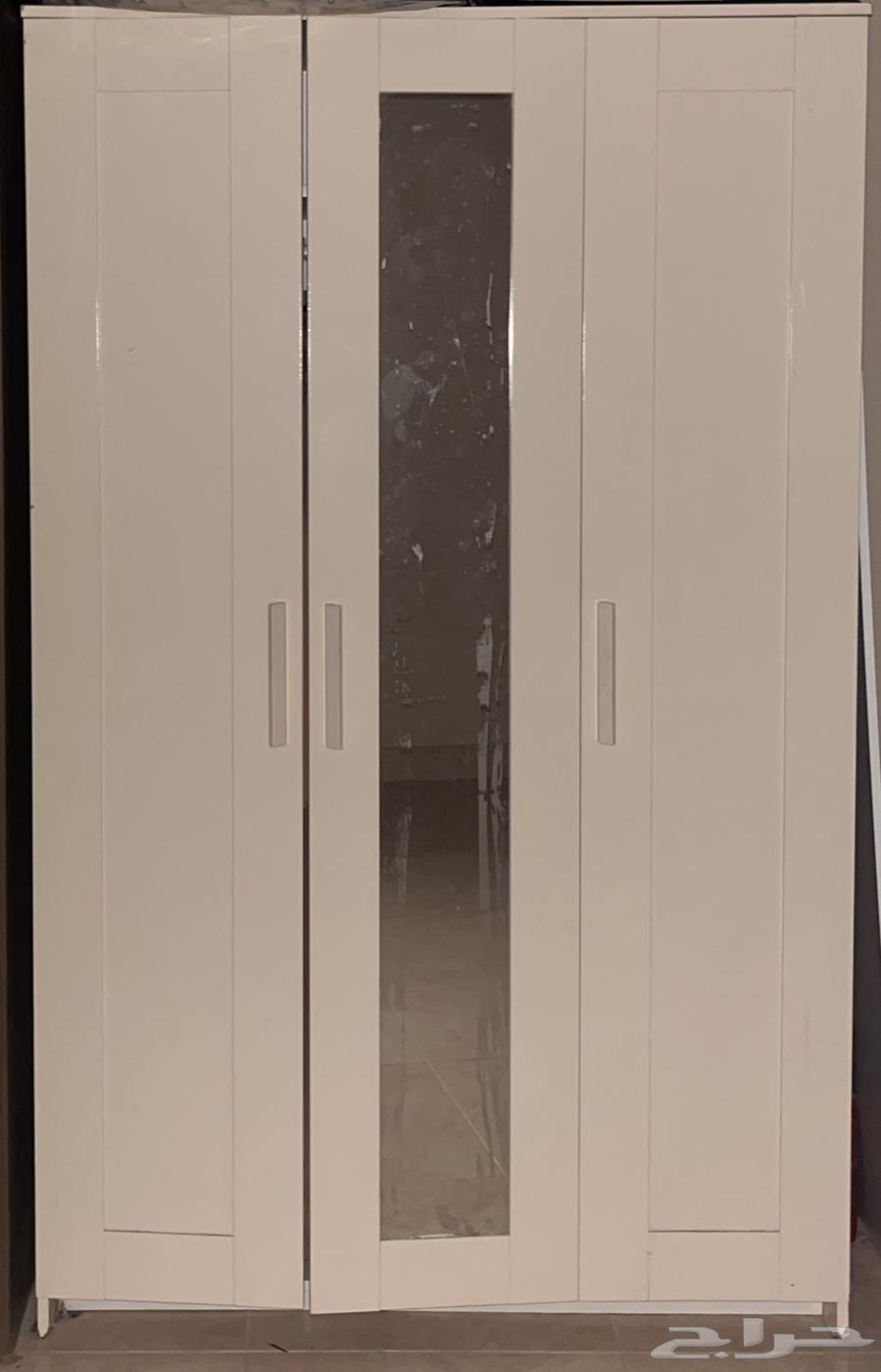 IKEA cabinet almost new, clean, nothing wrong with it 50064125479354499110