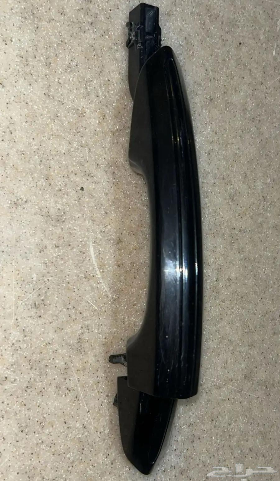 للبيع قطع باب خلفي يسار لتورس 2020 202264367435024129114
