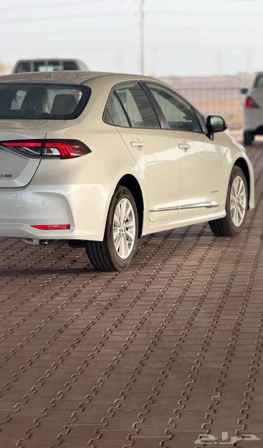 تويوتا كورولا موديل XLI 202564370482710018112