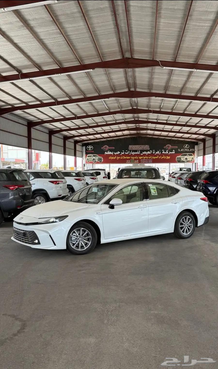 تويوتا كامري Eهايبرد 2025 كاش ونظام الدفعتين64368075979267110