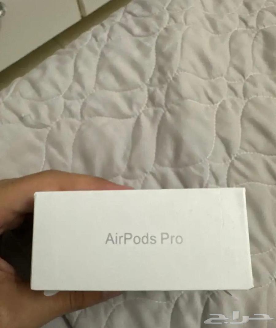 New Apple Earbuds Don't Think64142466792961112