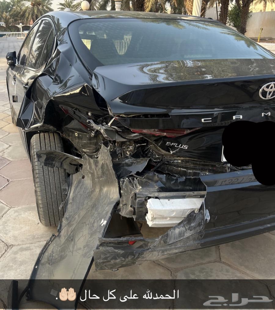 كامري Eplus هايبرد 2025 اسود ممشى 12000 وكسور64363606221315110