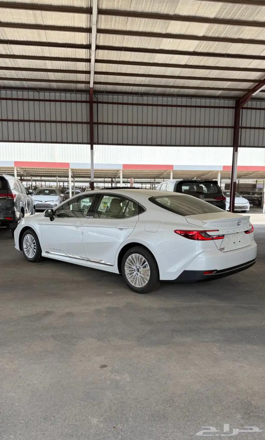 تويوتا كامري LEبنزين 2025 كاش وتقسيط64368003002626114