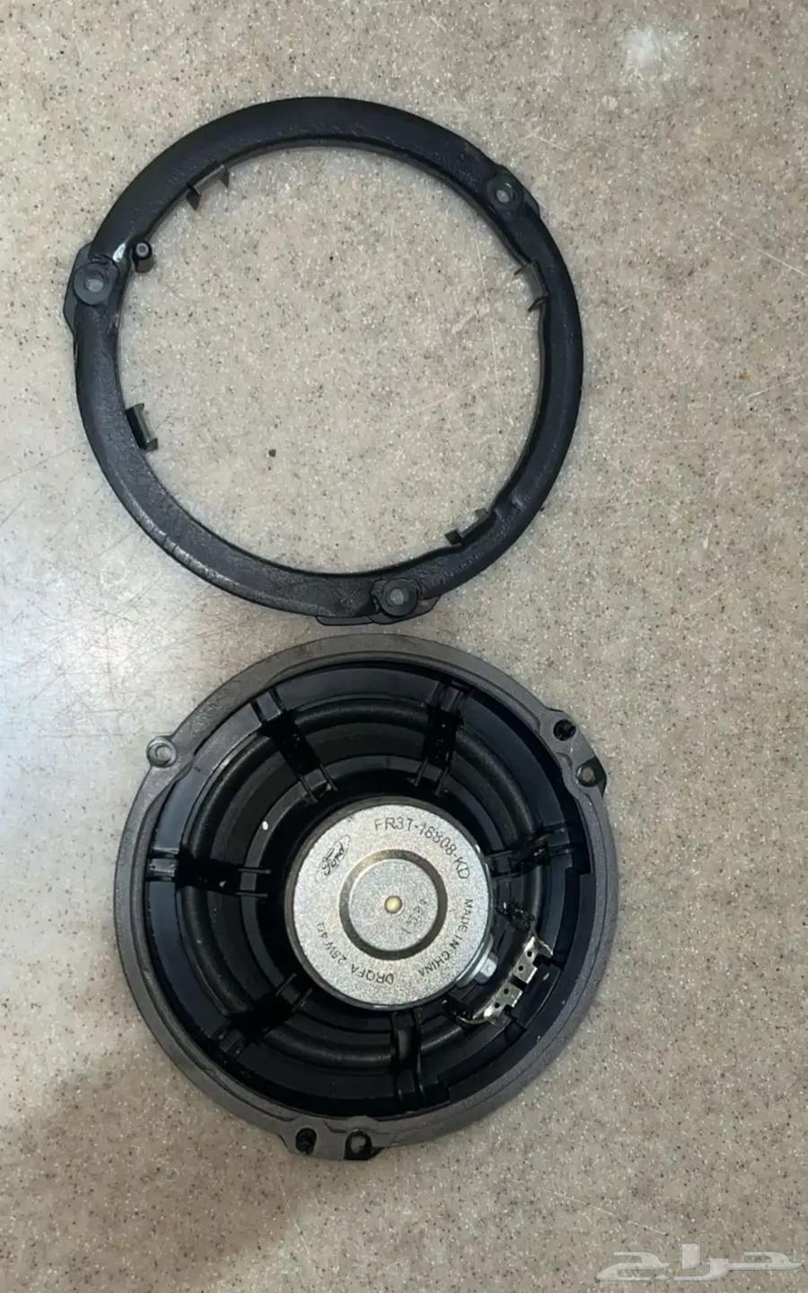 للبيع قطع باب خلفي يسار لتورس 2020 202264367435024129111