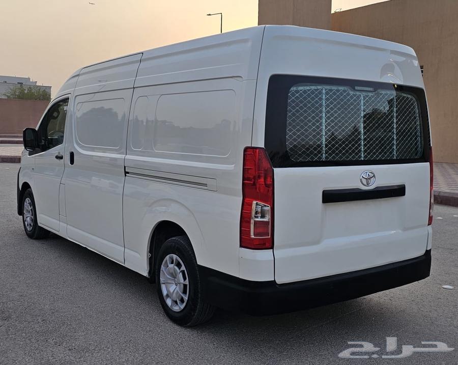 تويوتا باص هايس 2023 سقف عالي ديزل بضاعه64361770719746114