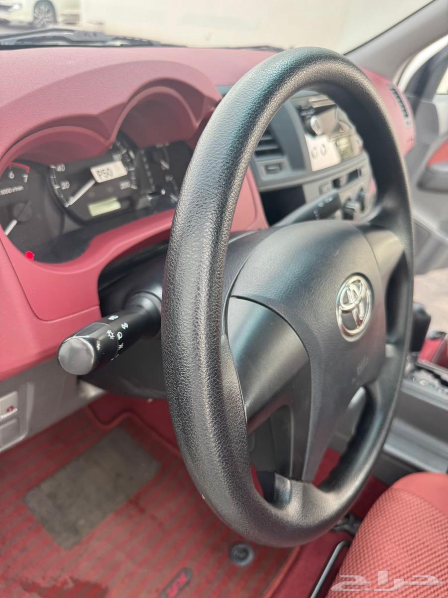 2014 Hilux Gmrtain Automatic Transmission 62,000 KM Stored64370131471363114