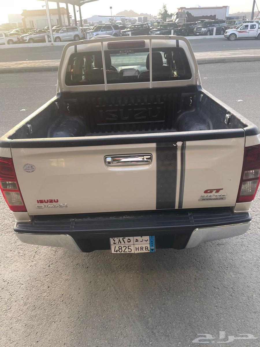 D-Max64371437973635114