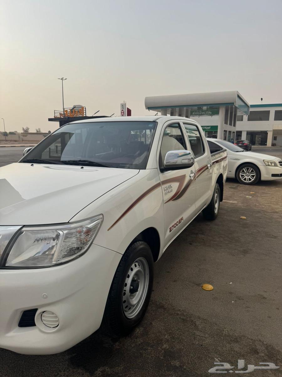 2014 Hilux Gmrtain Automatic Transmission 62,000 KM Stored64370131471363112