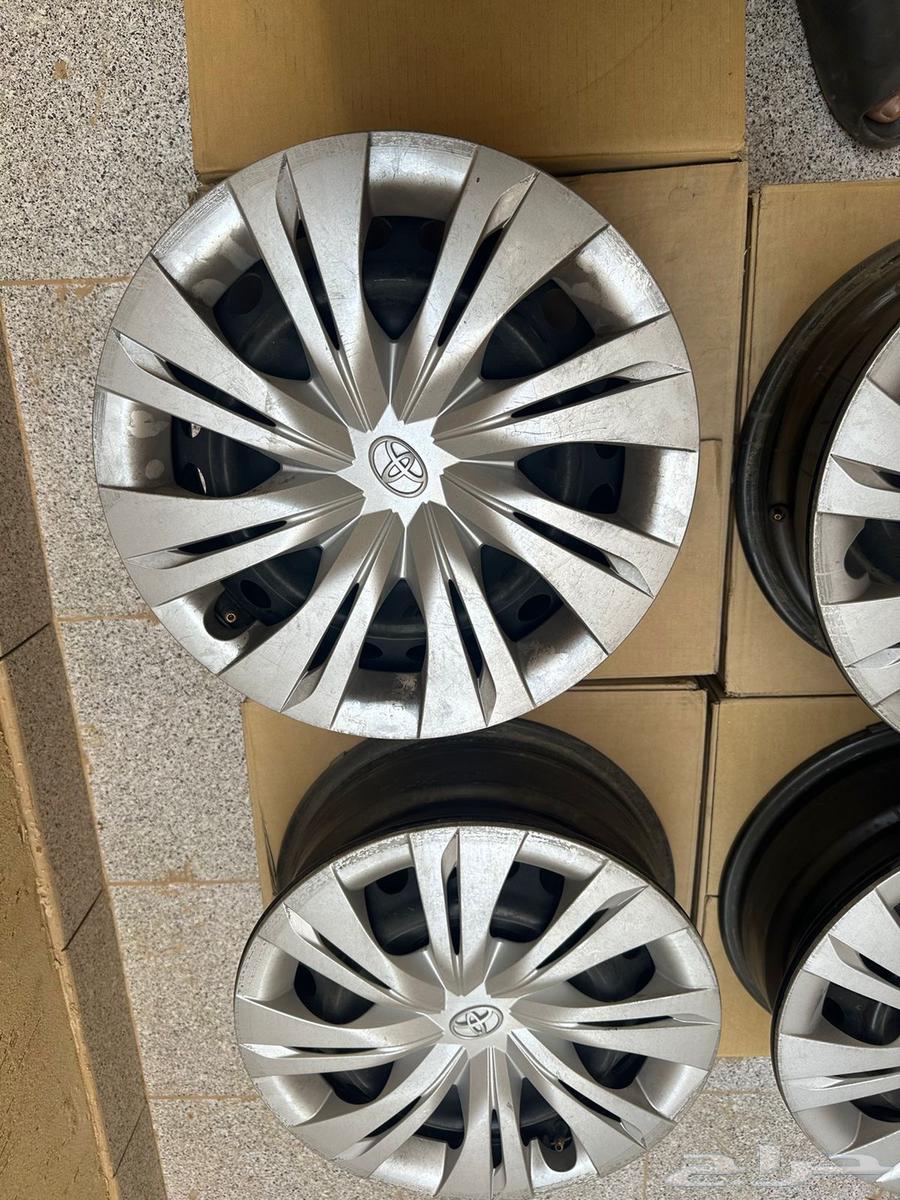 جنوط طيس كامري 2564366322360834112