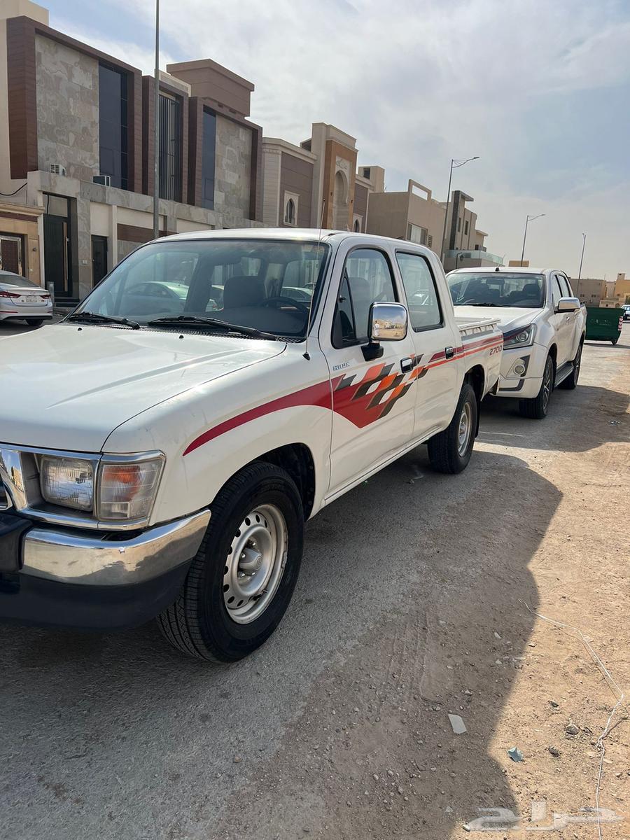 HiLux 199864368105183107112