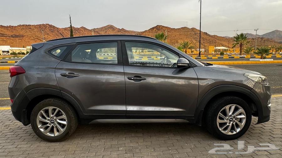 هونداي توسان موديل 201764368397476737112