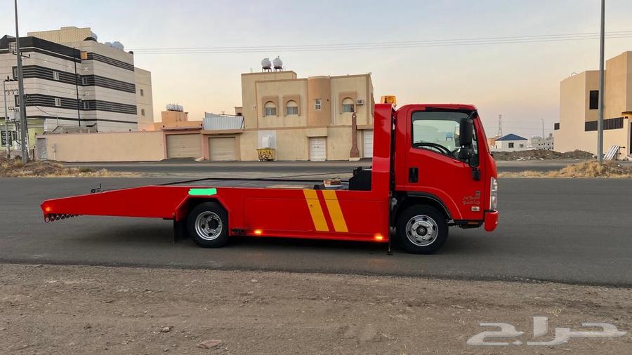 سطحه للبيع موديل 2018 وكاله مشي قليل64371920588801111