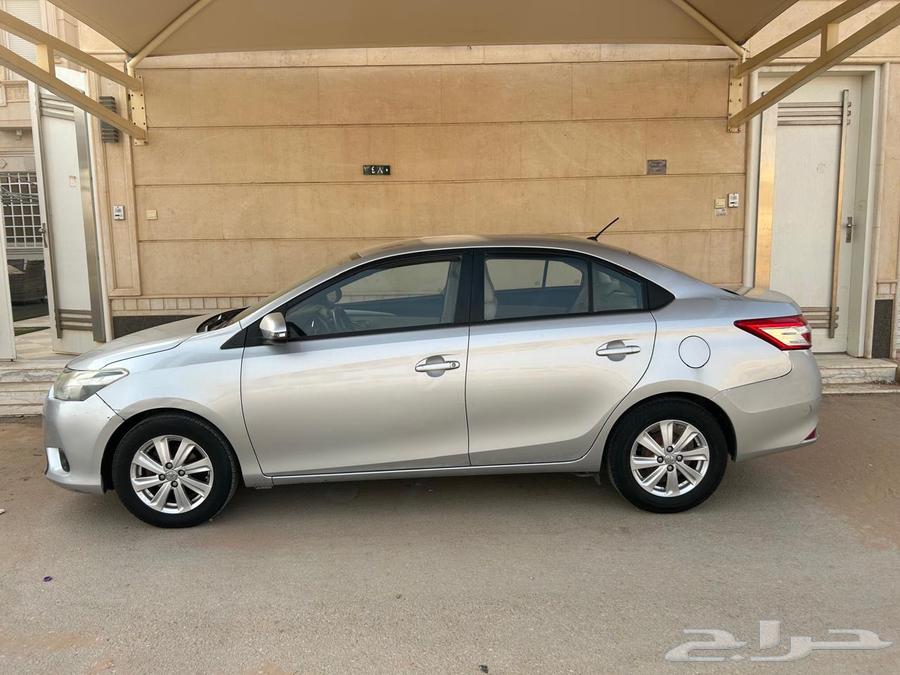 تويوتا يارس 2015 منوه المستخدم64371511540481113