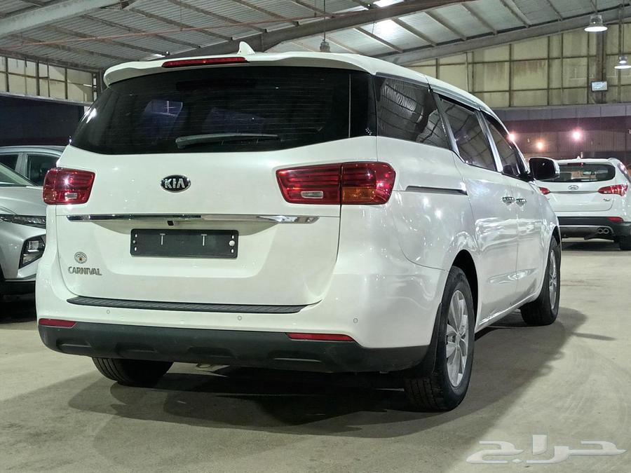 كيا كرنفال ابيض 2019 ديزل بطاقة جمركية وارد كوريا64368193118979114