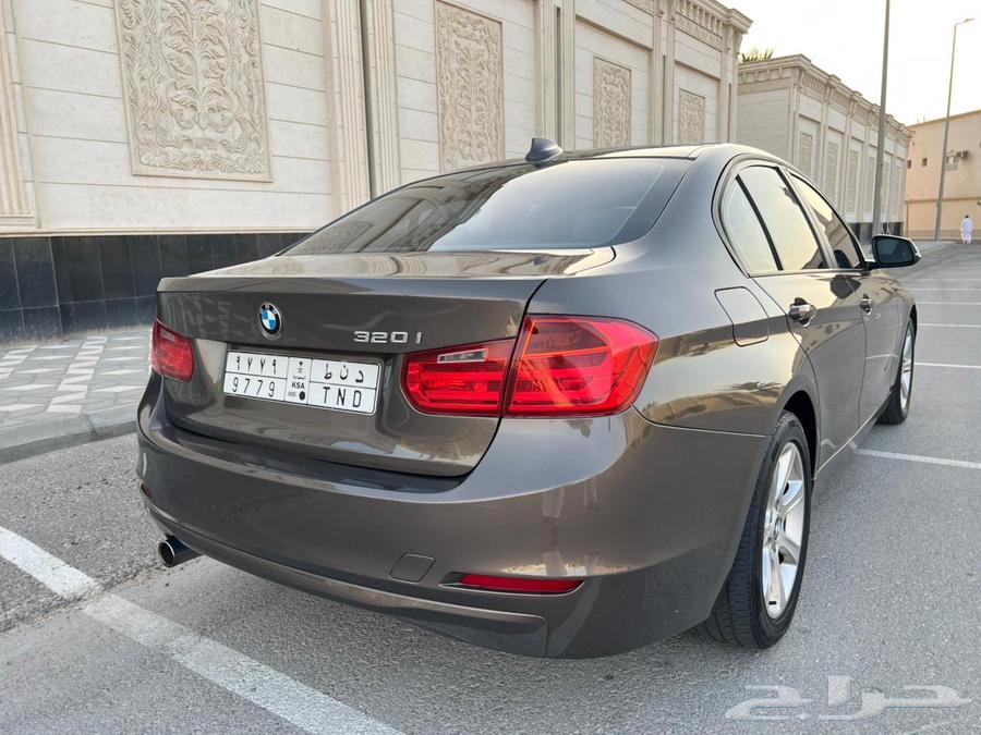 بي ام دبليو 32064371481583106110