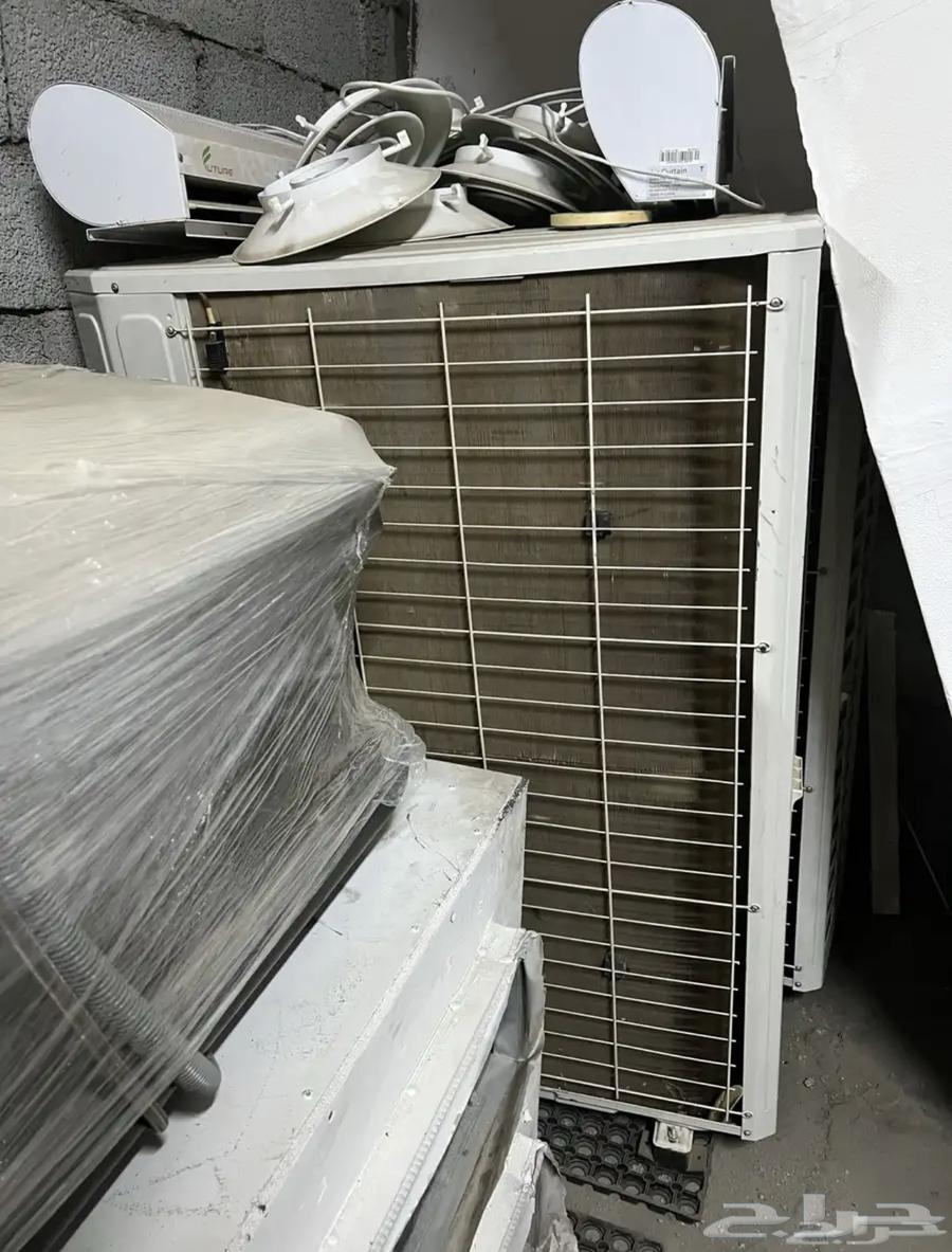 Used GREE air conditioners, clean, for cafe, restaurant, office64141929783554113