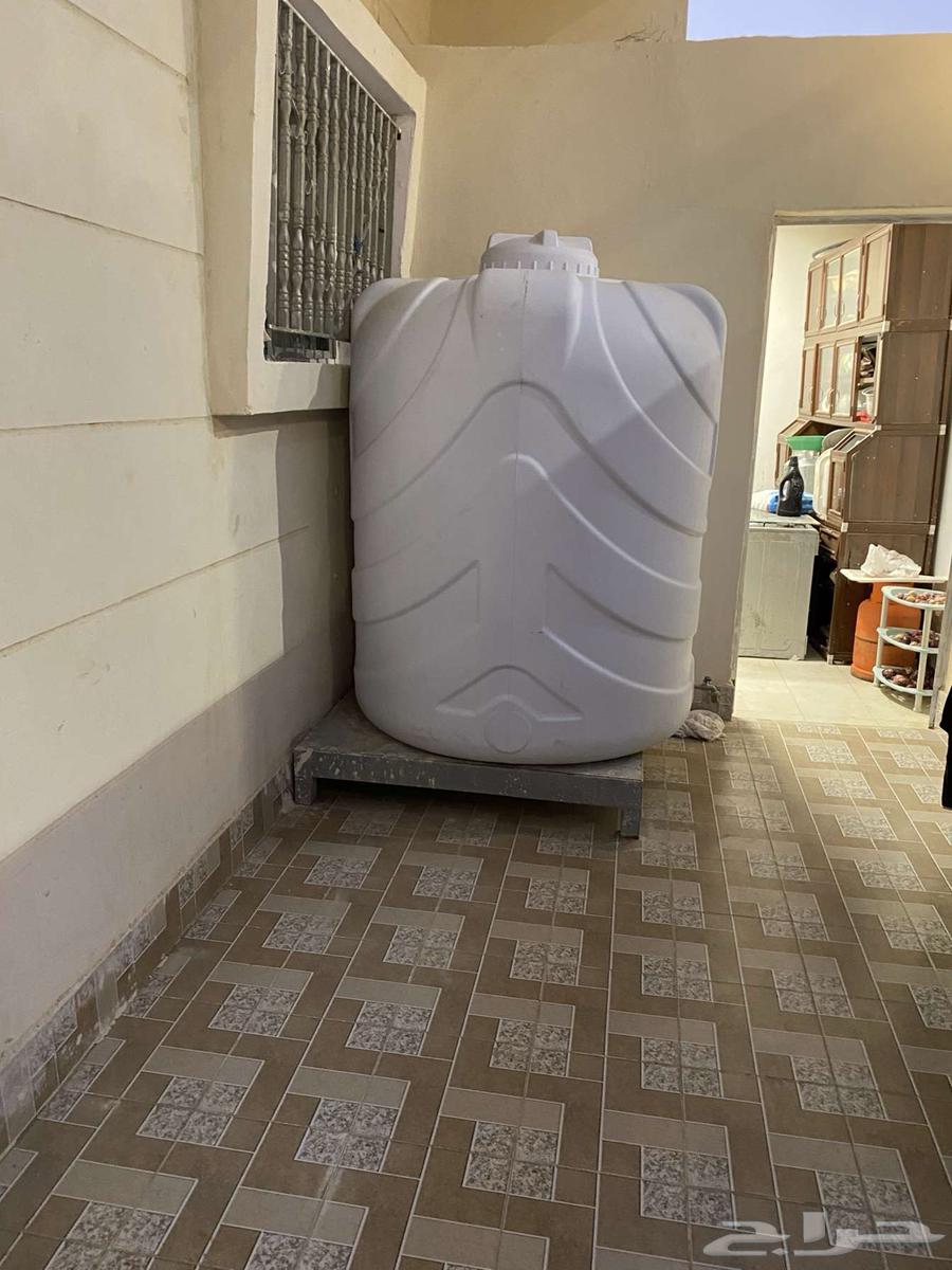 Water Tank 2000 Liters, Clean, Used for Only One Month64145766149505110