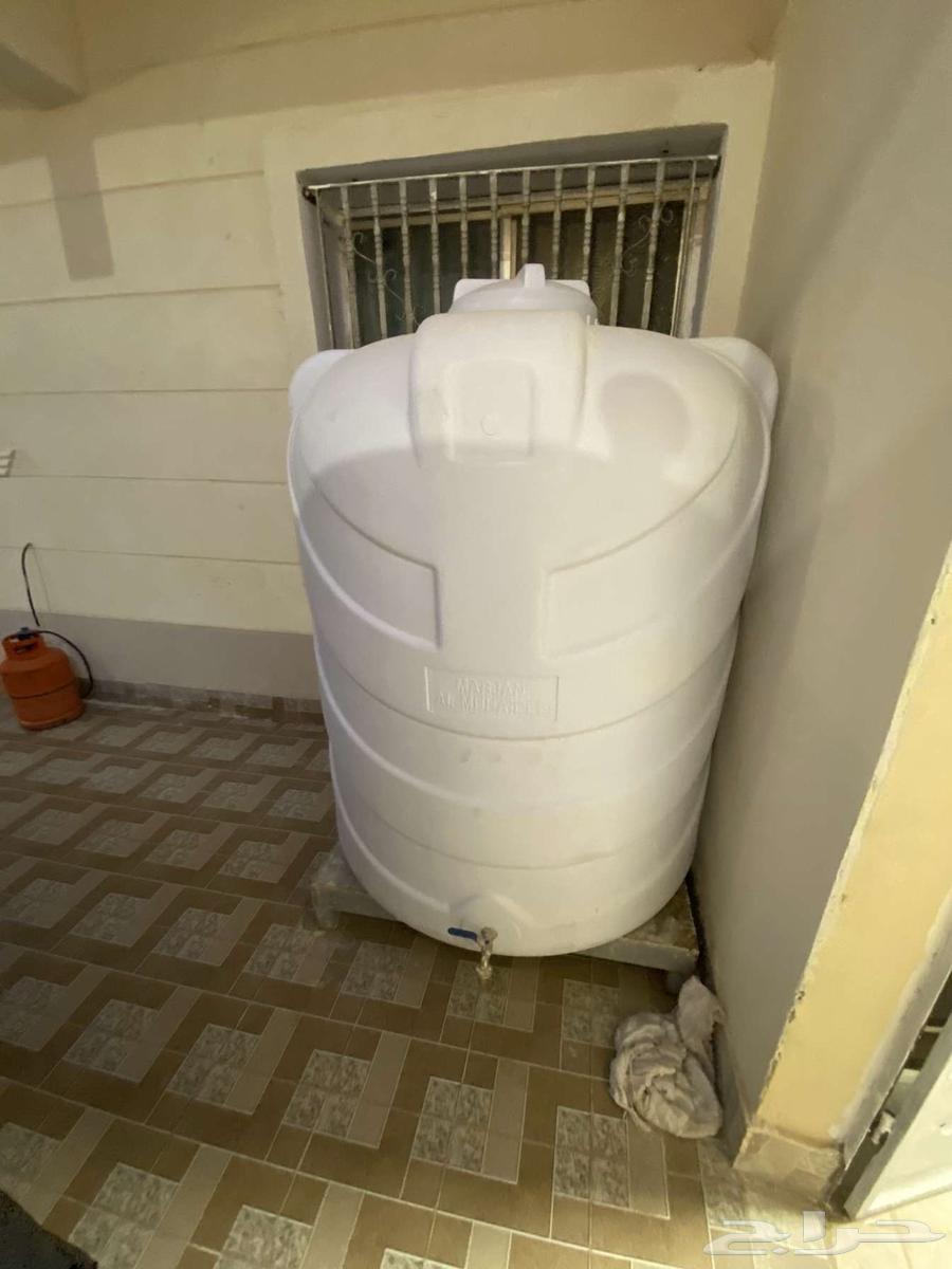 Water Tank 2000 Liters, Clean, Used for Only One Month64145766149505112