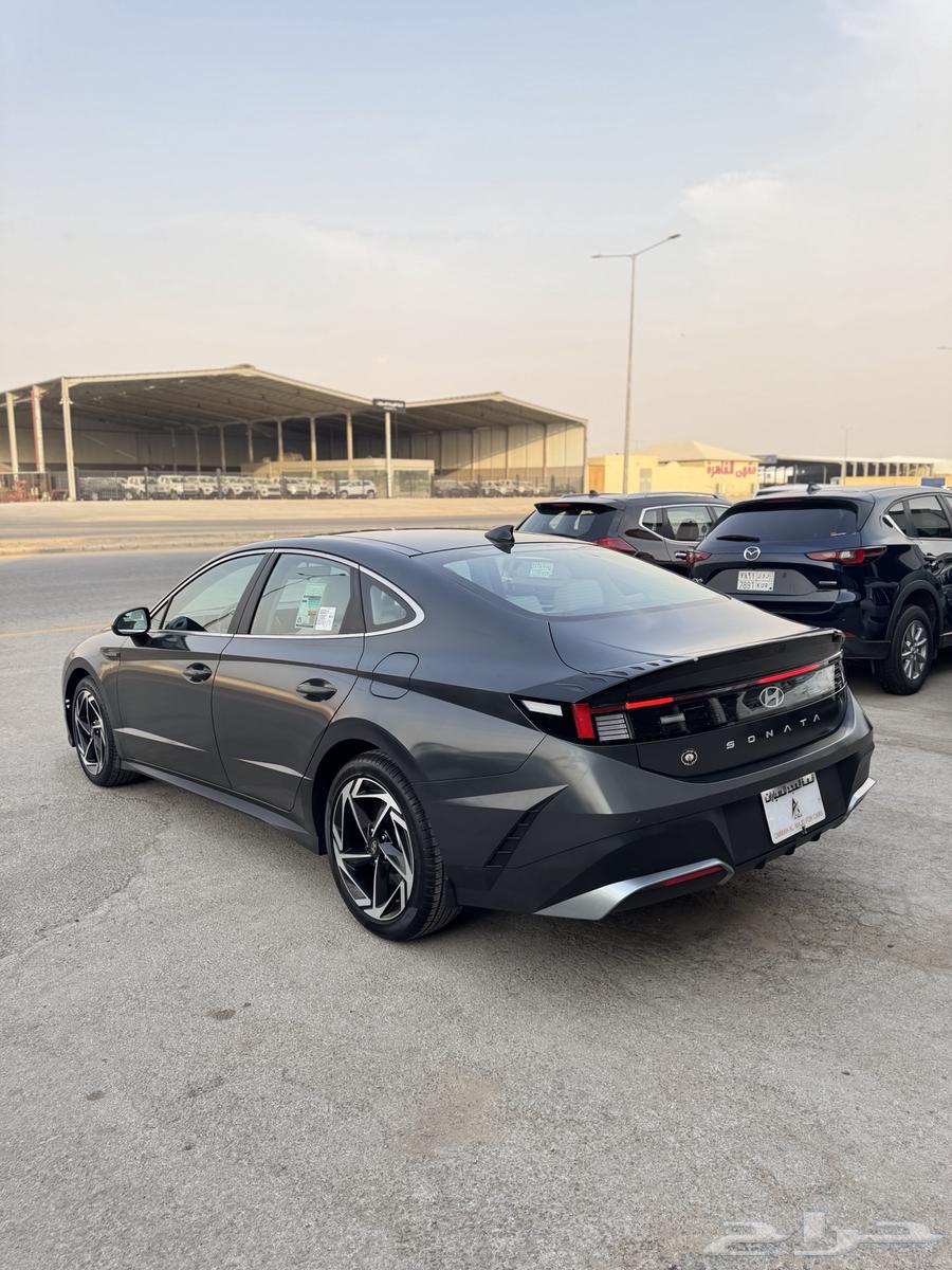 للبيع هونداي سوناتا 2025 - نص فل بحالة الوكاله64369381797379114