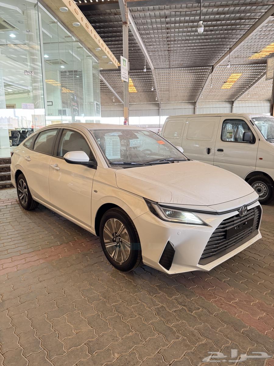 تويوتا يارس Y بلس بنزين 202664363070915585111