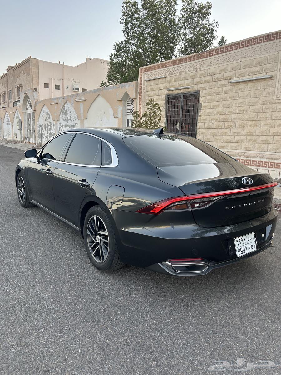 Azera 2020 imported from Korea, very clean, for sale64369528227457114