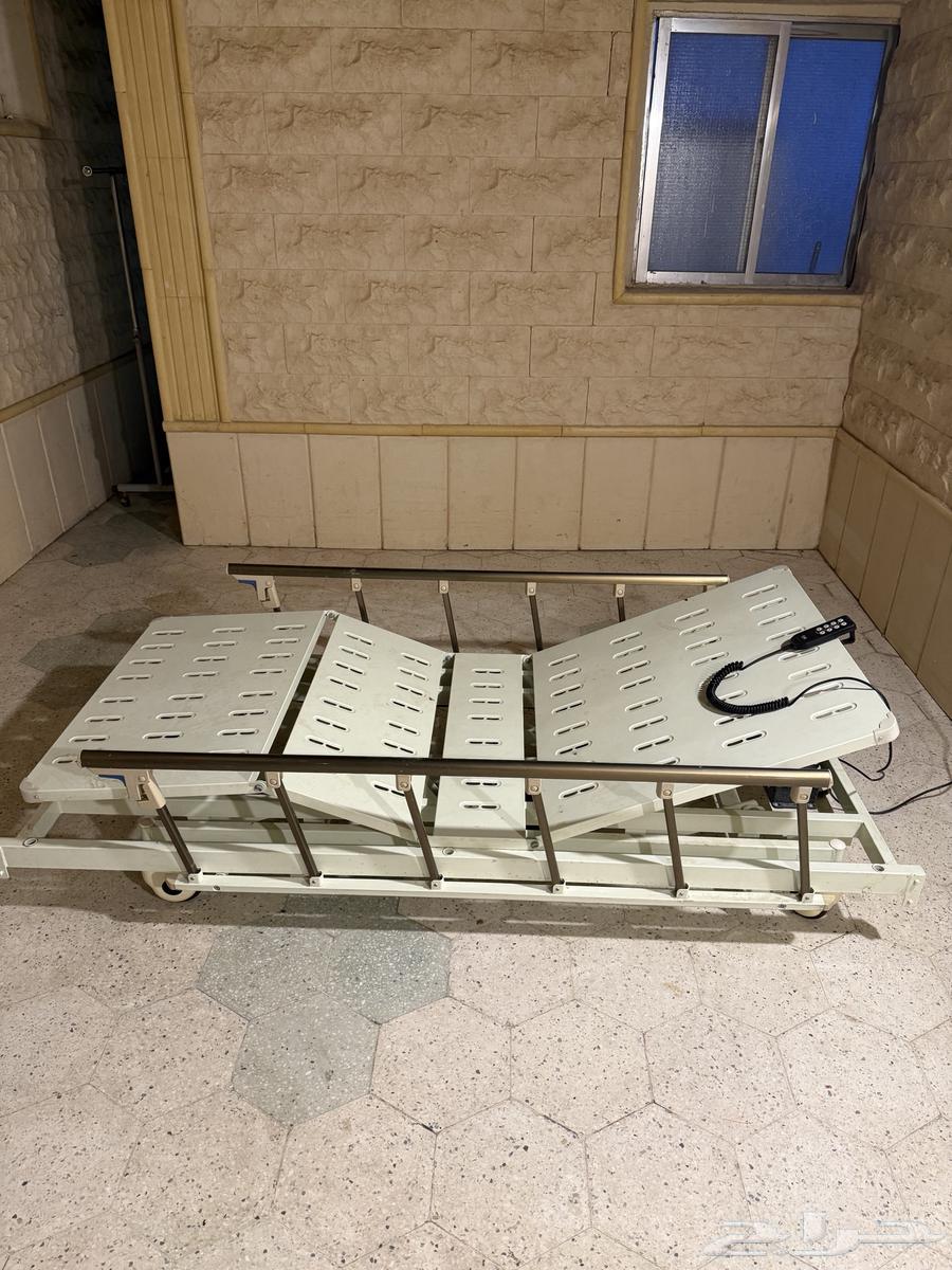Moving bed for sale64142686104578112