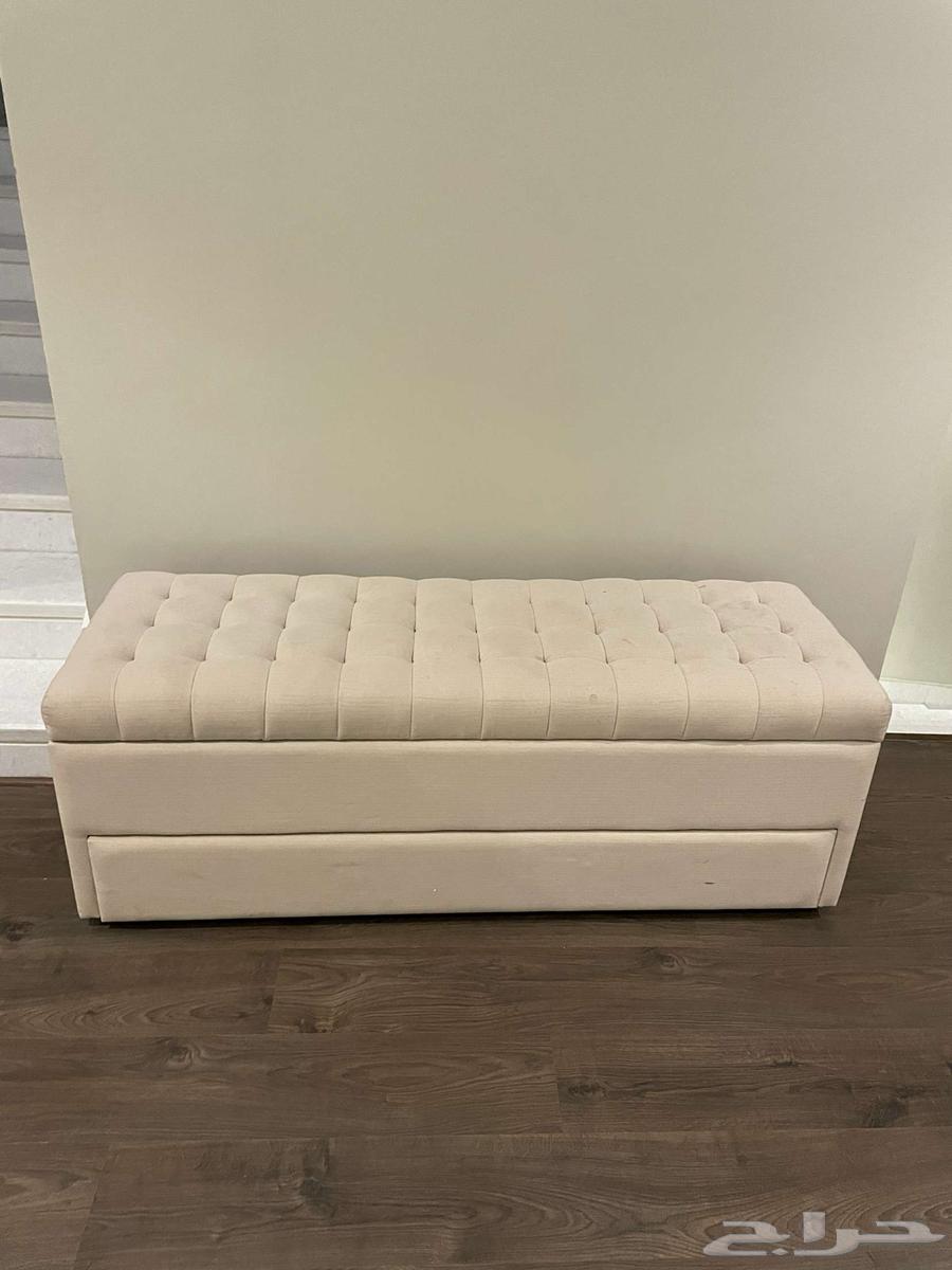 Side sofa with storage space64125833523458111