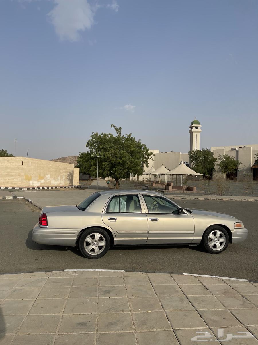 فورد فكتوريا64368149024259112