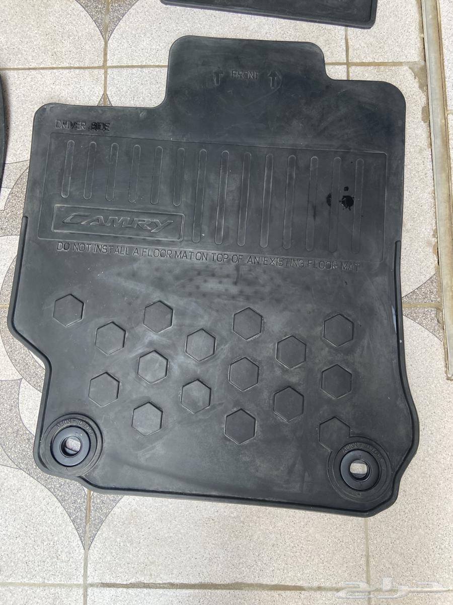 للبيع وطايات طقم كامل ل كامري موديل من 2012-2017 إلى64366804982658110