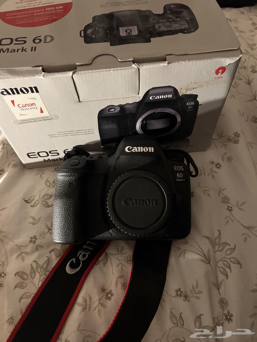 Canon EOS 6D Mark II Camera64143478740481111
