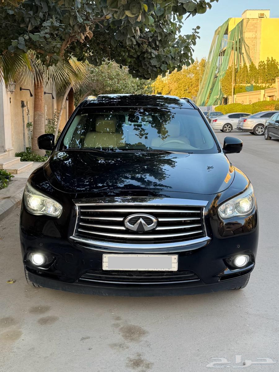 Infiniti SUV 2013 model, three rows, 7 passengers64368149119361110