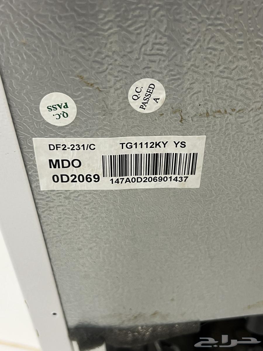 Medium 182-liter refrigerator for sale64141546006017111