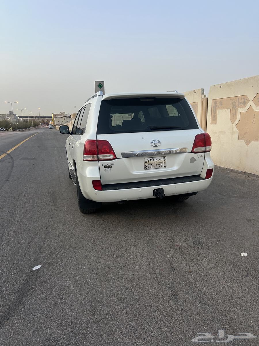 جيب لاندكروزر جي إكس آر201064367158093827114