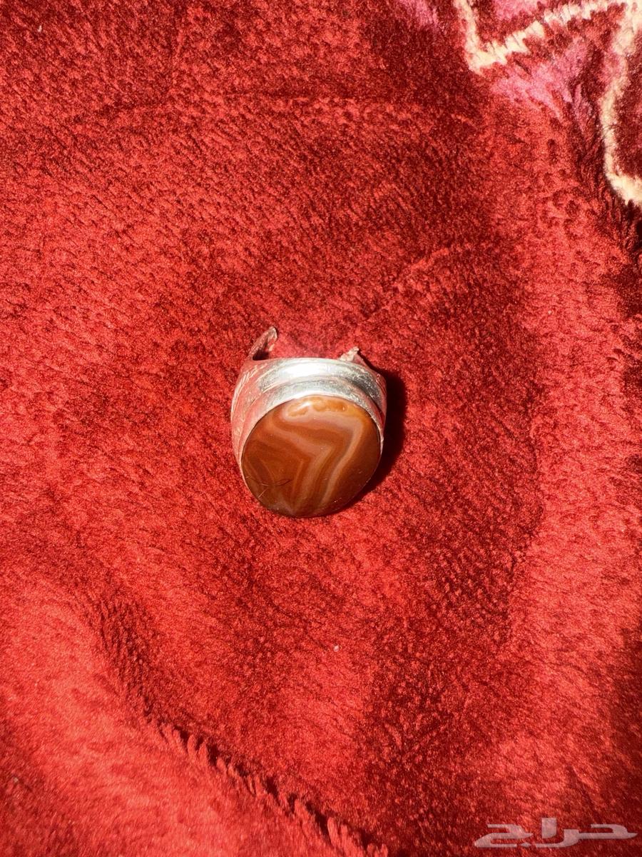 خاتم للبيع عقيق فضه.64363517505665111