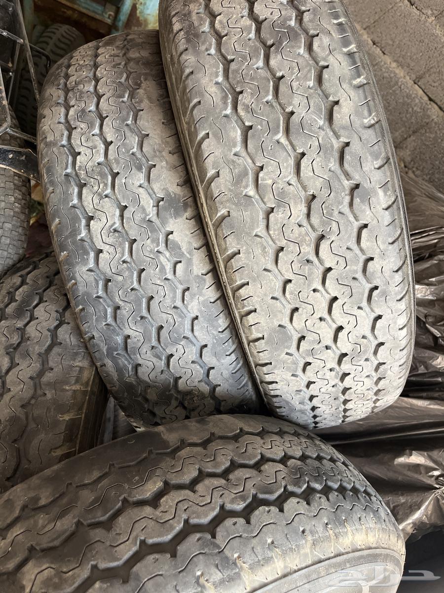 كفرات برجستون صيني نظيفه للبيع.64360959212929111