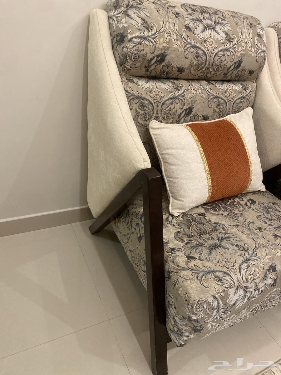 Two new unused sofas64141528937729111