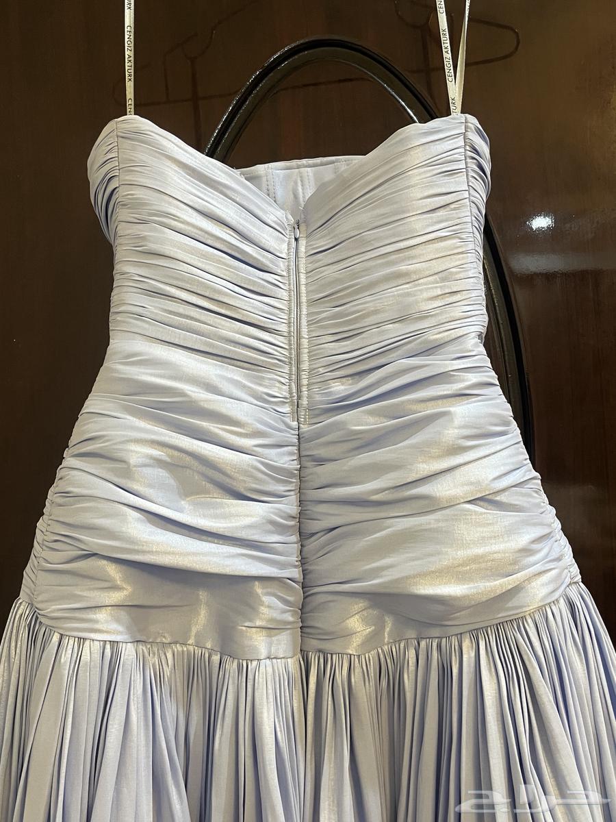 Clean evening dress used once64128170737155112