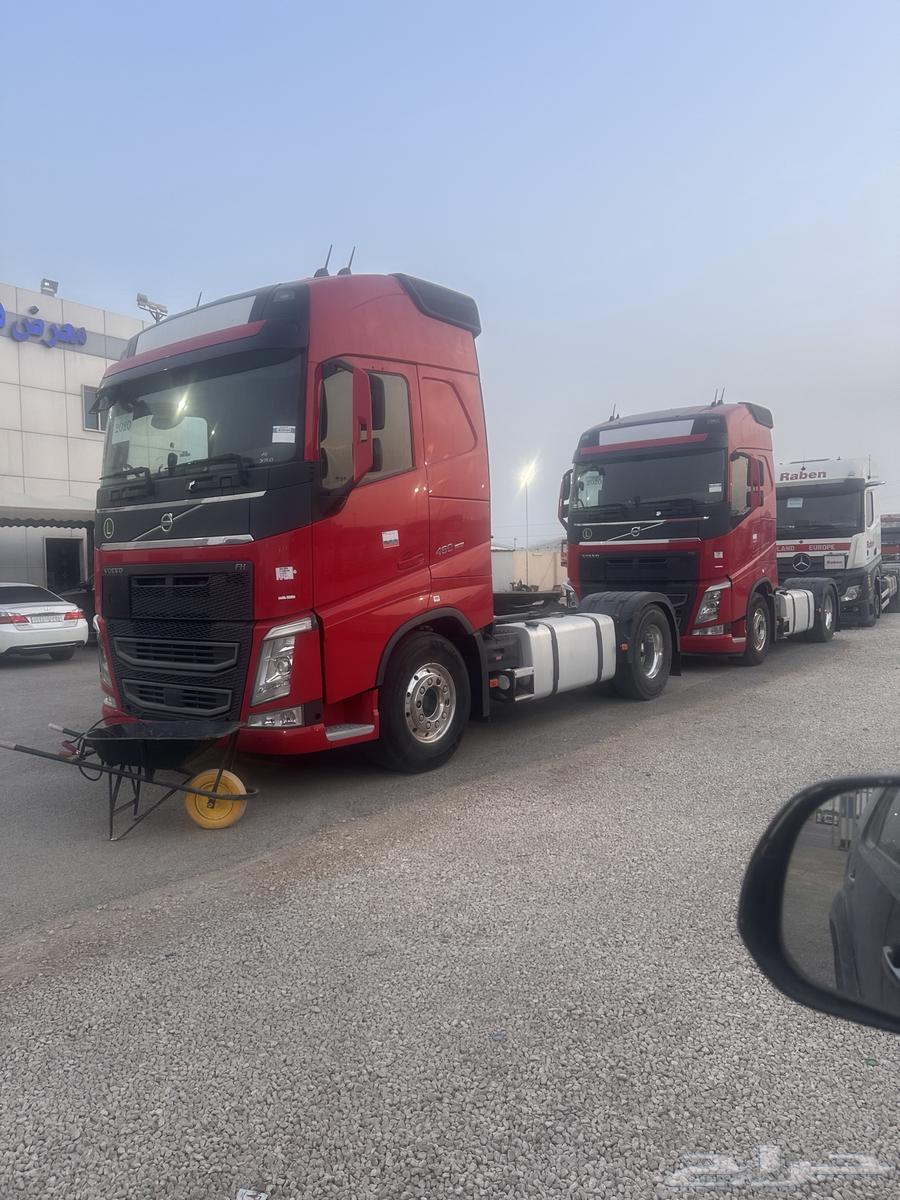 تريلا فولفو موديل 202064367799344771110