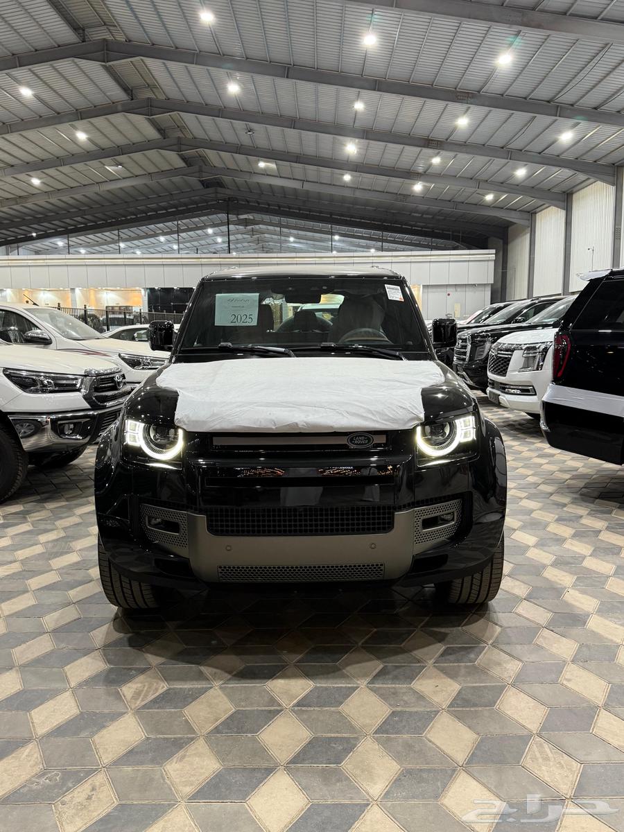 لاندروفر ديفندر 2025 6 سلندر فل كامل الناغي64368119815809110