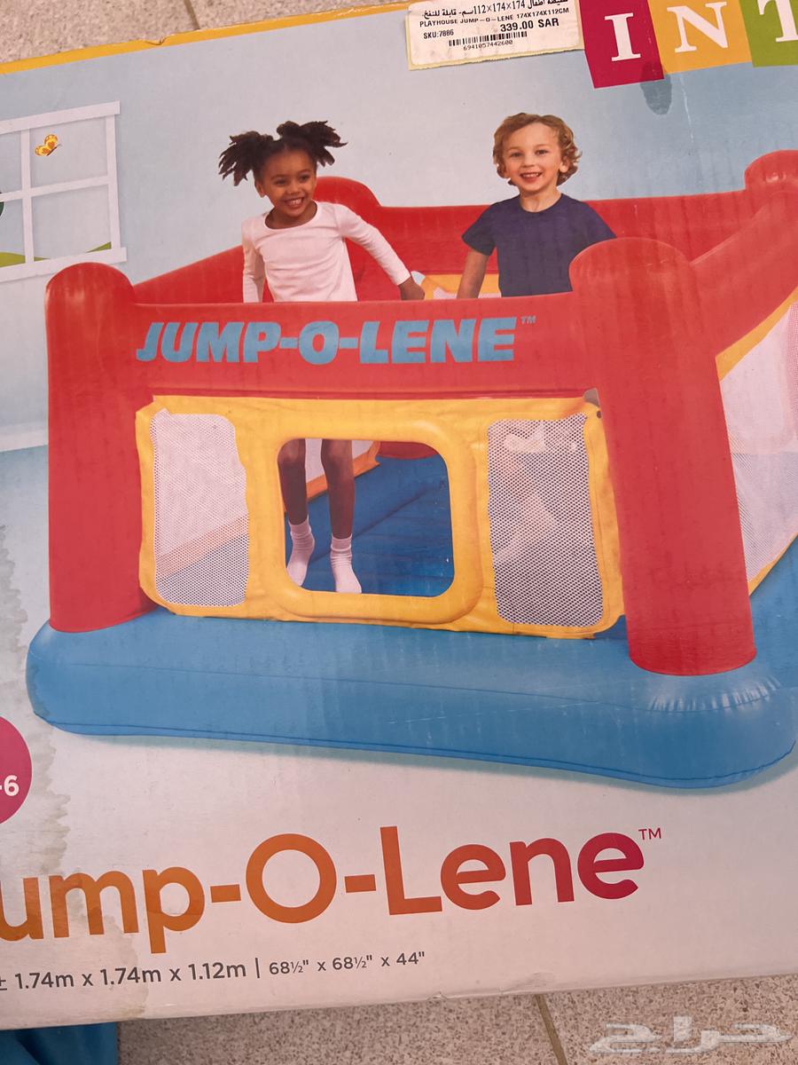 Swimming pool and inflatable tent64141914786306112