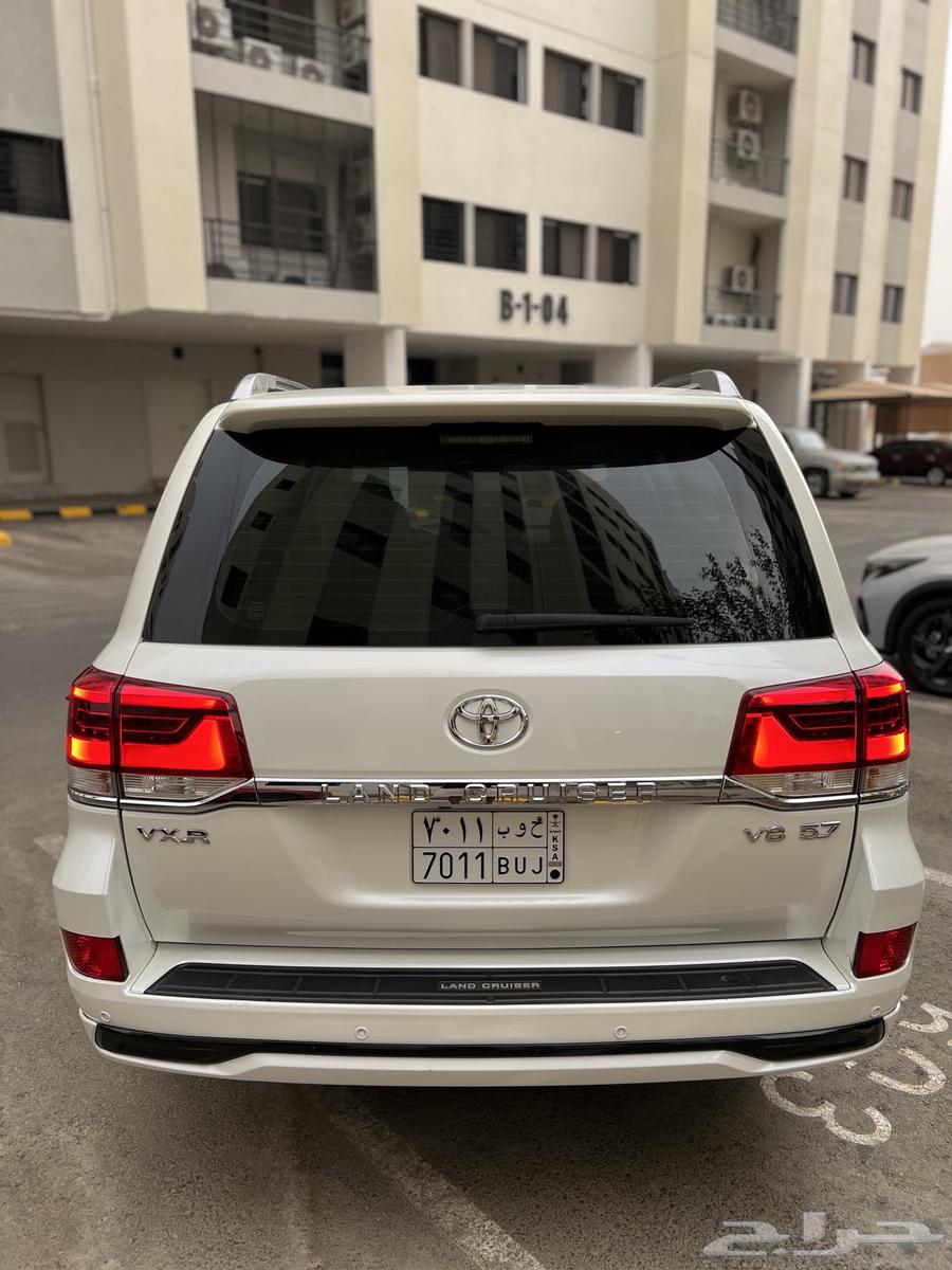 لاندكروزر VX.R مالك أول64370063998594113