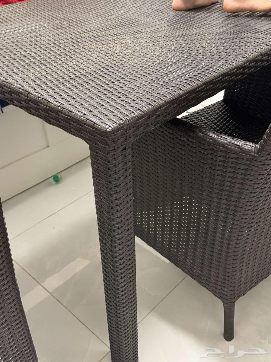 طاولة وكرسيين خارجي64125479466241110