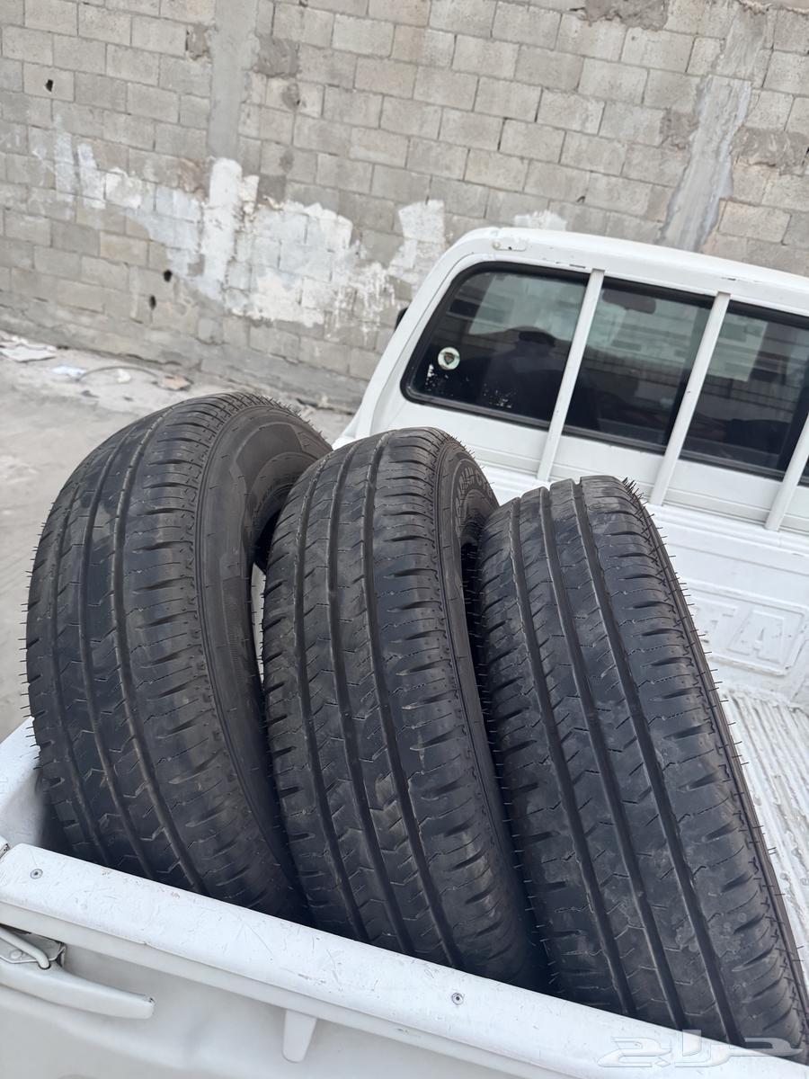 New tires size 16, used less than a month, remaining in them until planting year 202564369226312323110