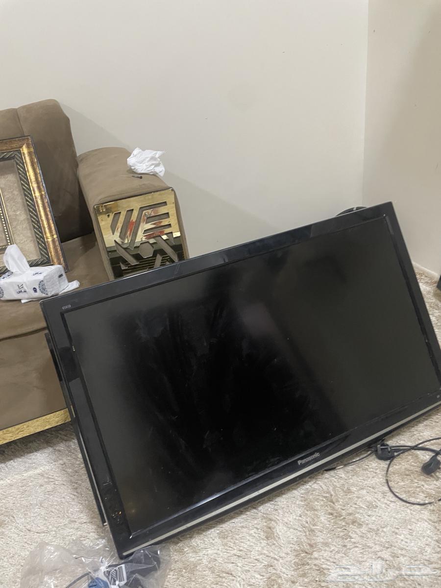 ديركسون وأغراضه وشاشه مساند وأغراض أخرى للبيع64141536109058111