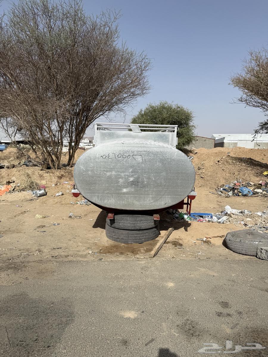 تانكي وايت عايدي64366395167617112